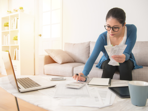 Women have higher credit scores Women have higher credit scores